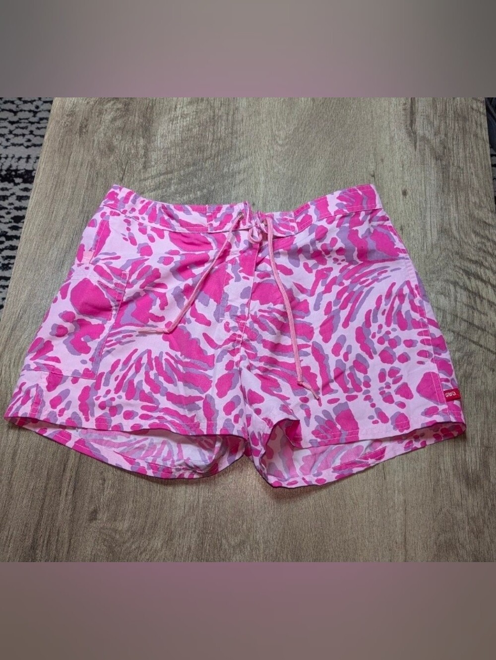 Mossimo Women's Pink Hawaiian Print Board Shorts size S